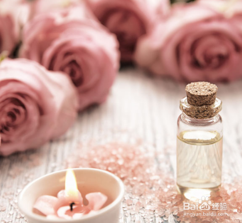玫瑰精油对脸部的作用