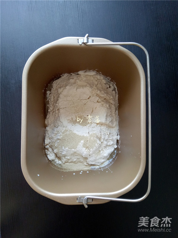 椰蓉蜜豆卷的做法