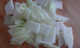 冬瓜排骨汤的做法