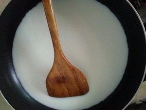 如何做椰蓉和鲜奶