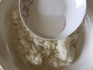 如何自制家庭版寿司