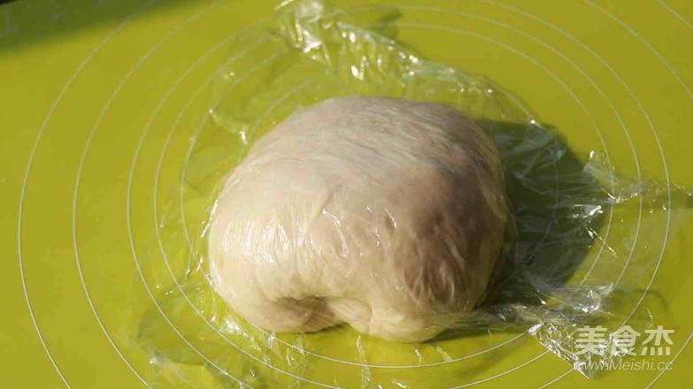 葱香肉松面包卷