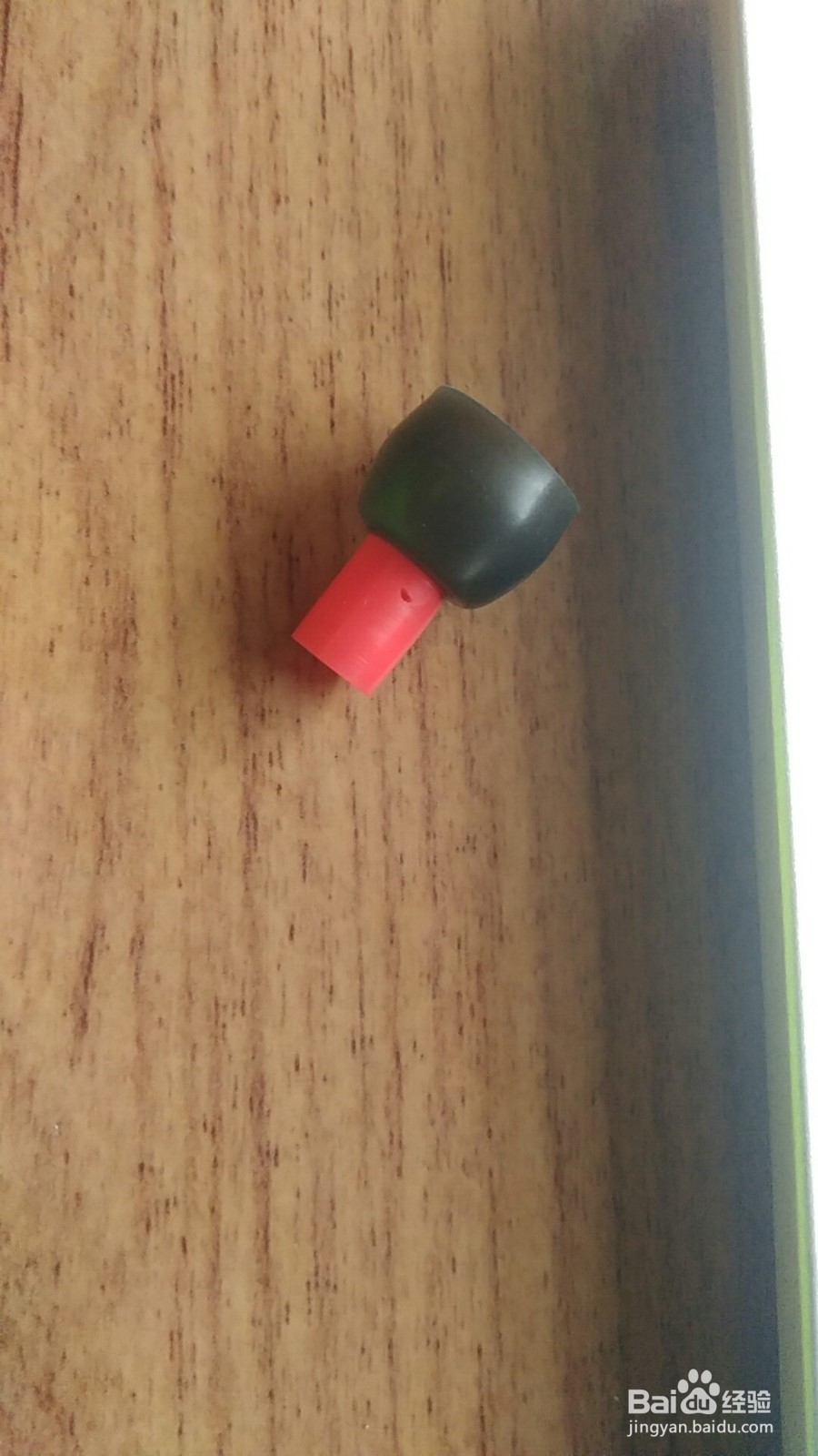 关于入耳式耳机听诊器效应最直接的解决办法