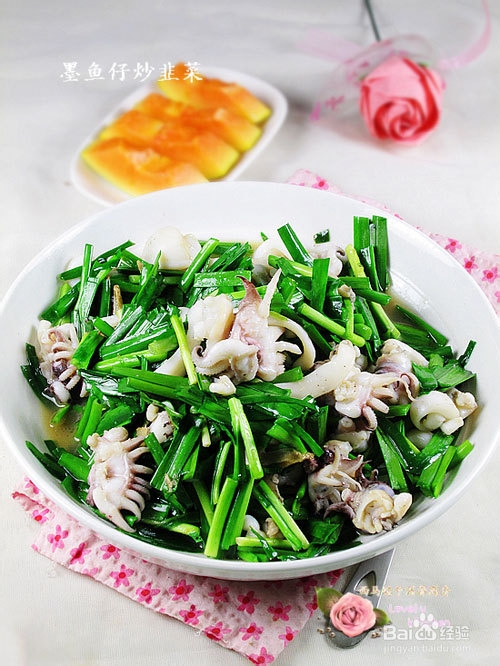 墨鱼仔炒韭菜做法