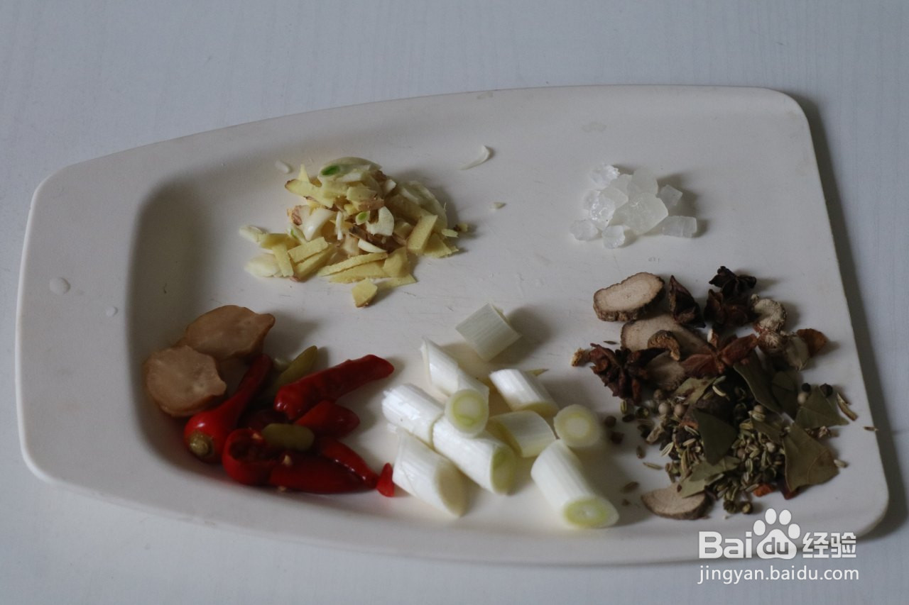 土豆红烧肉的做法