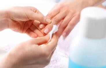 吃橘子手发黄怎么办