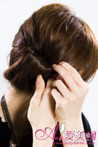 教你简单优雅盘发，成气质女