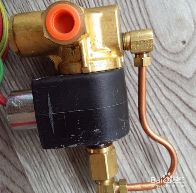 空压机电磁阀漏气原因及解决方法