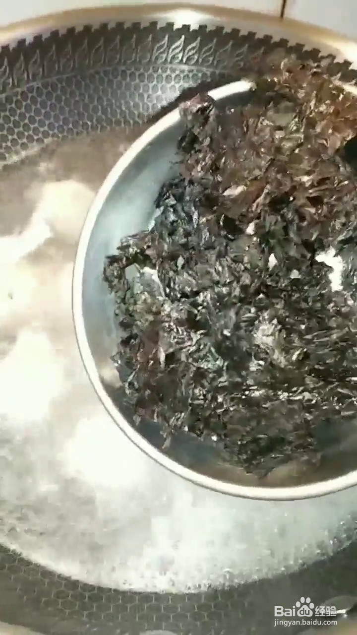 如何制作好吃的紫菜虾丸汤