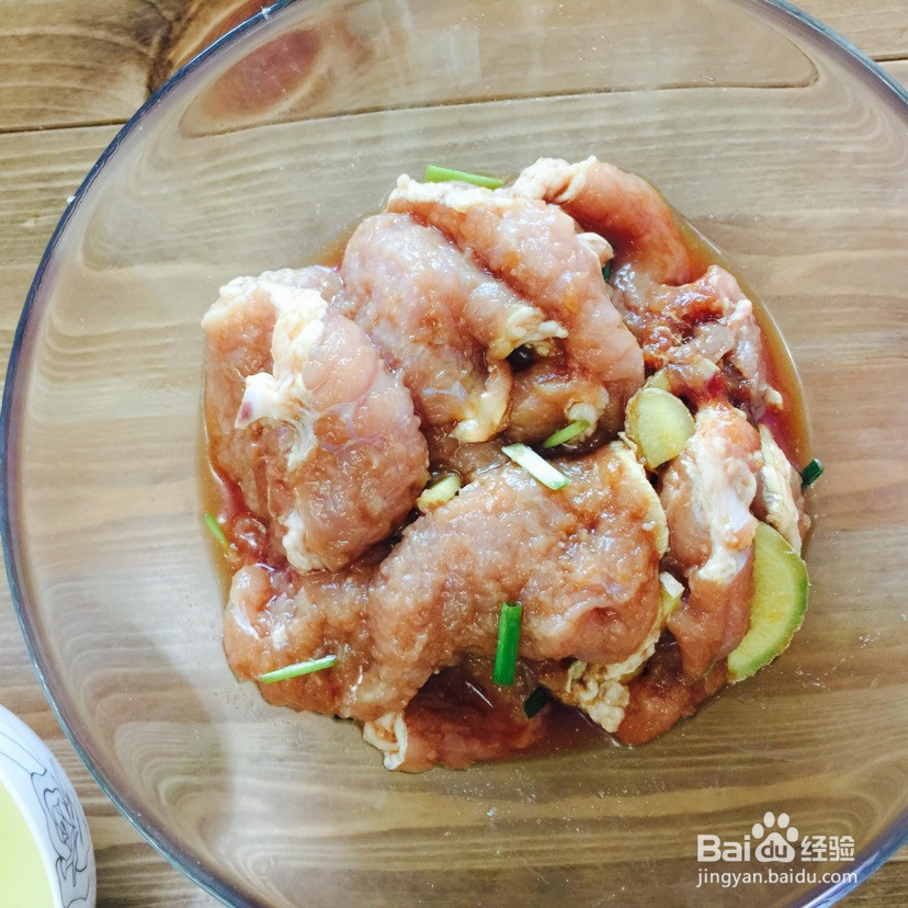 劲脆黄金炸猪排的做法