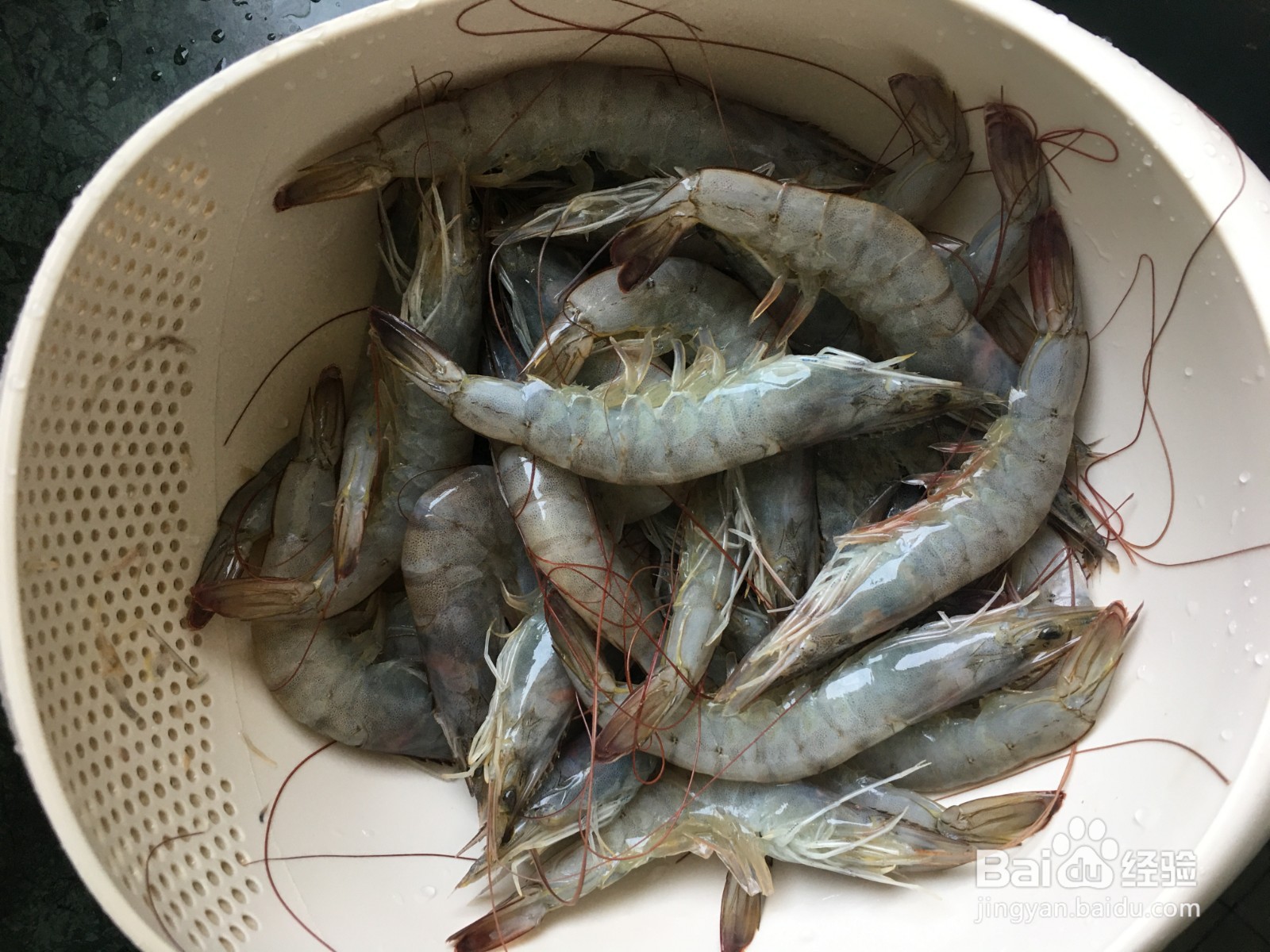 如何做无油水煮虾