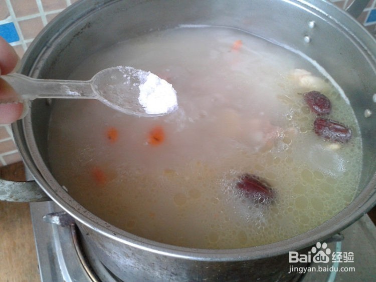 最好吃的山药排骨汤的做法