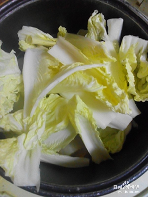 剩鸡骨熬白菜