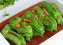 如何在家中做出好吃美味的青椒酿肉!