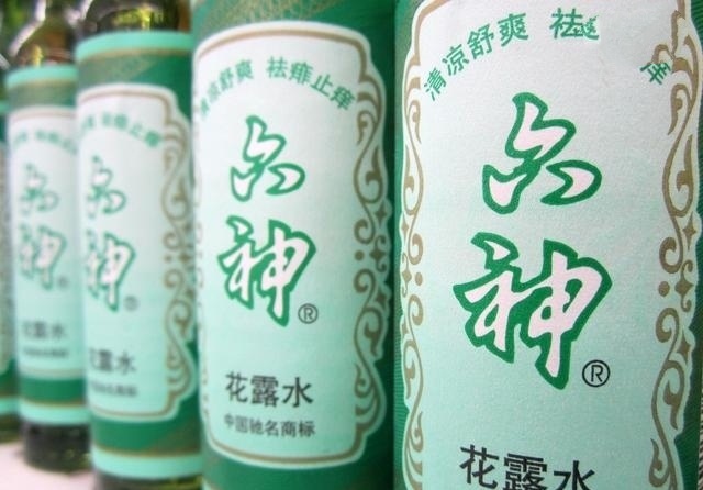 黄金发黑怎么清洗