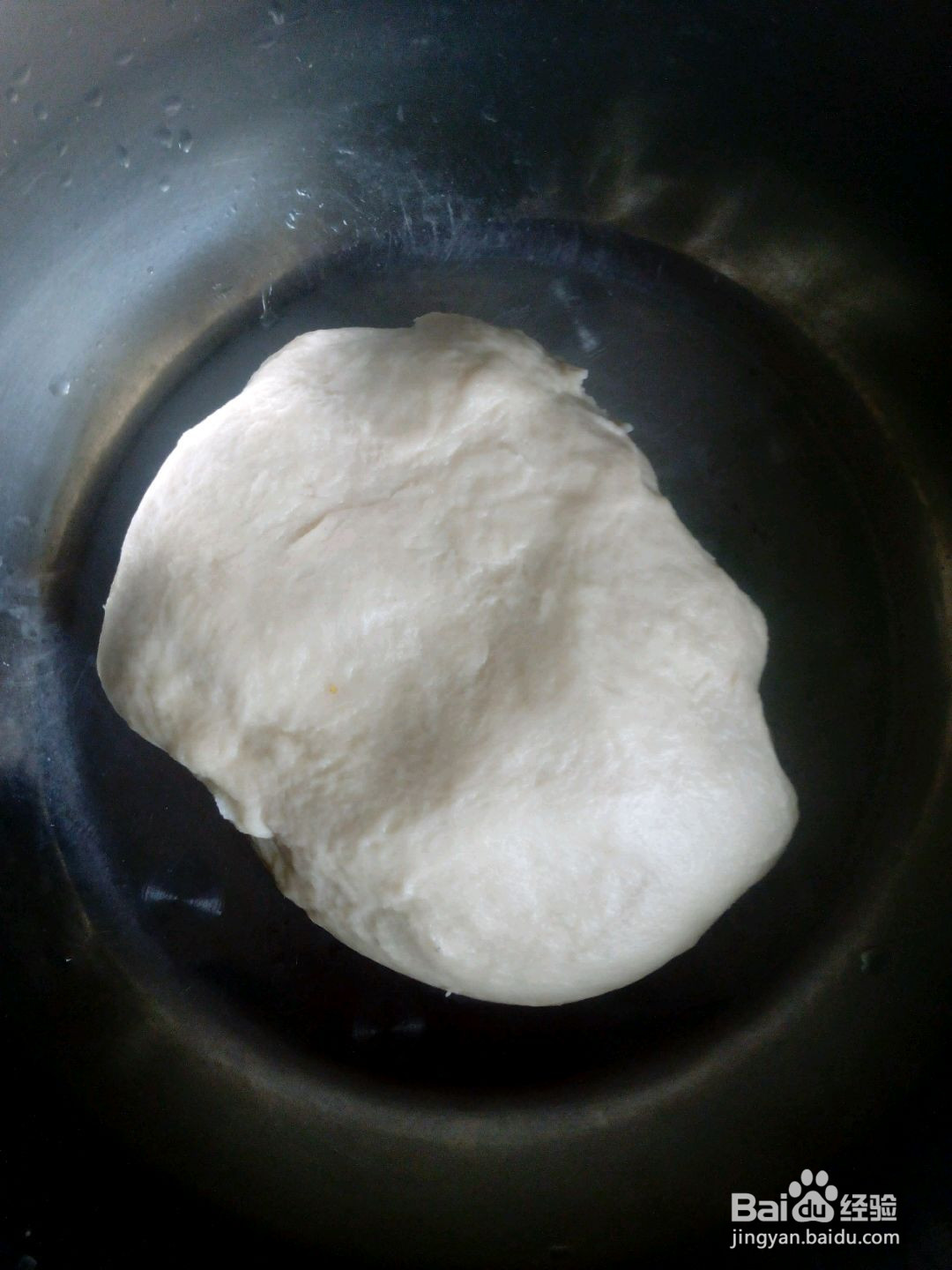 心形椰蓉面包的做法