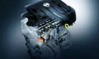 发动机过热还能开吗