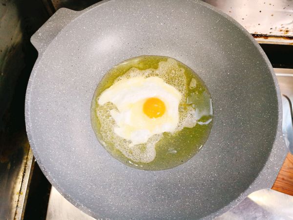 虾干鸡蛋姜醋汤