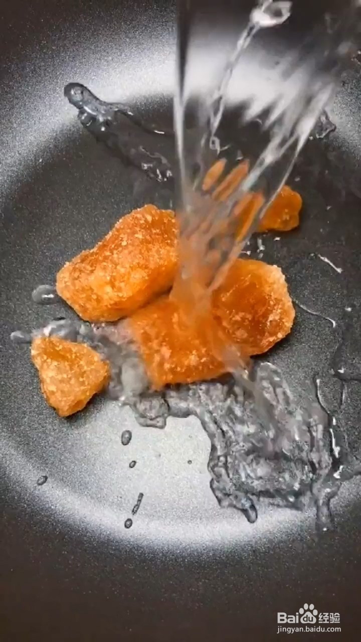 如何自制止咳润肺的熬金桔