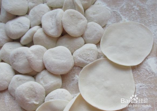 饺子怎么放冰箱不会粘一起