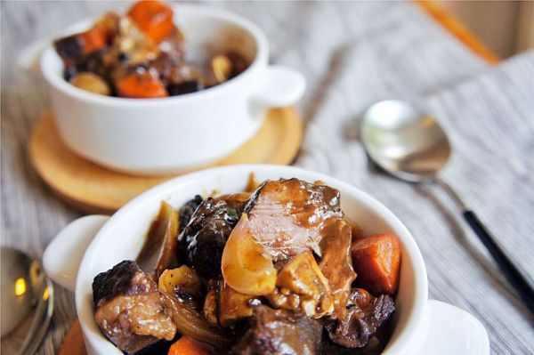 法式红酒炖牛肉