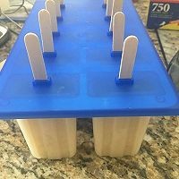 分享圣洛雪菠萝香蕉甜橙脆皮冰棒做法