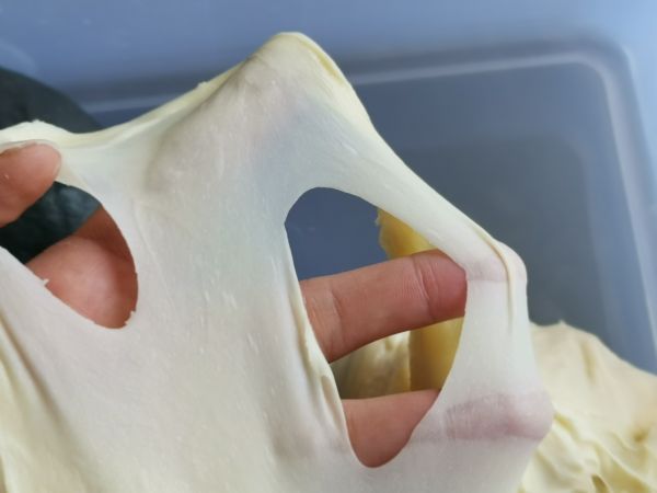 黑芝麻炼乳吐司