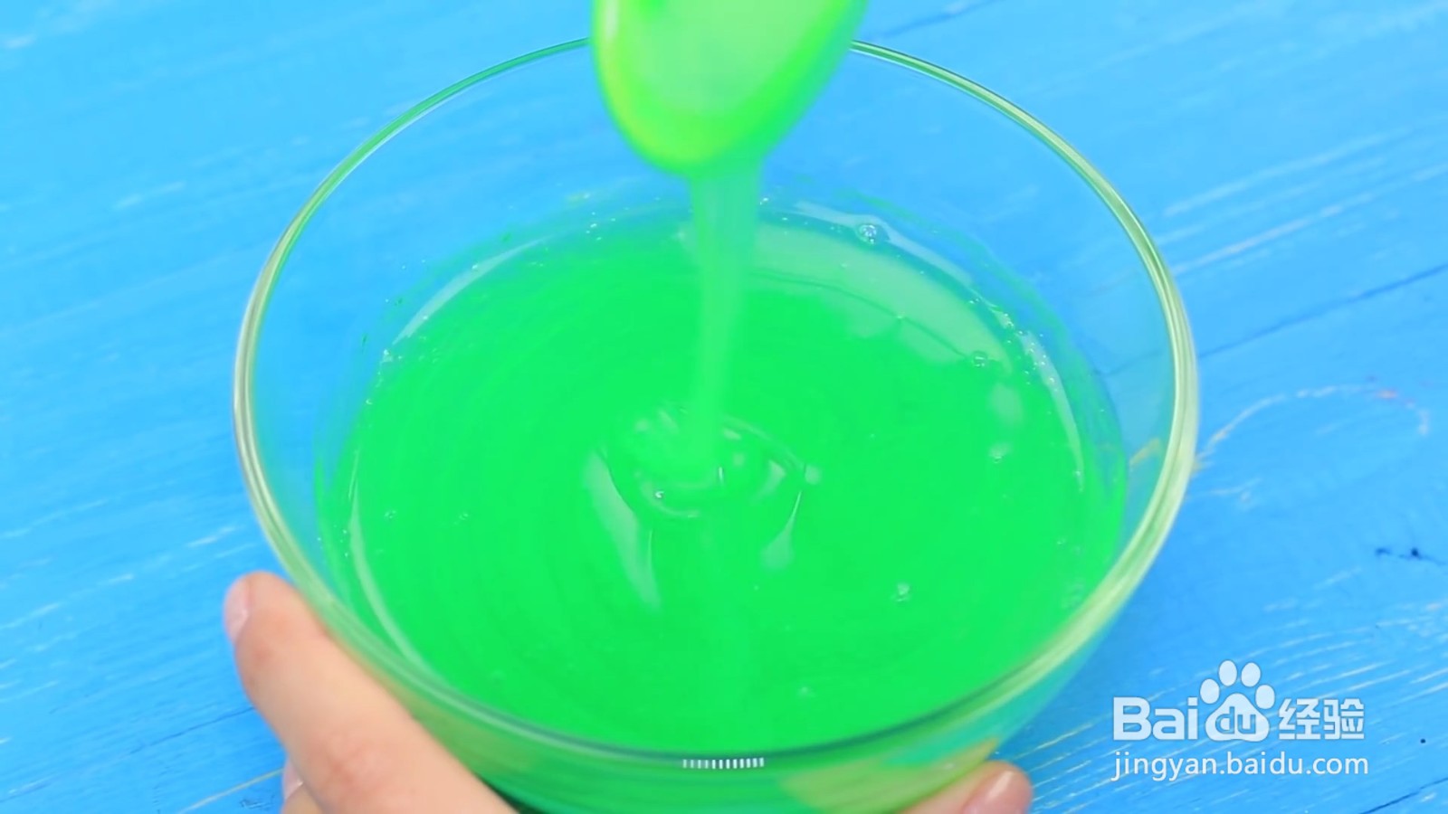 如何diy恶作剧胶水