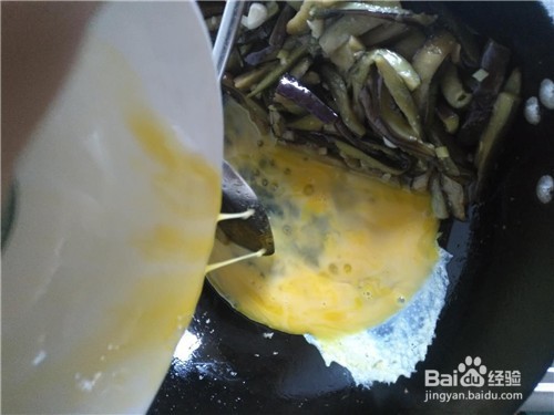 茄子炒鸡蛋的家常做法