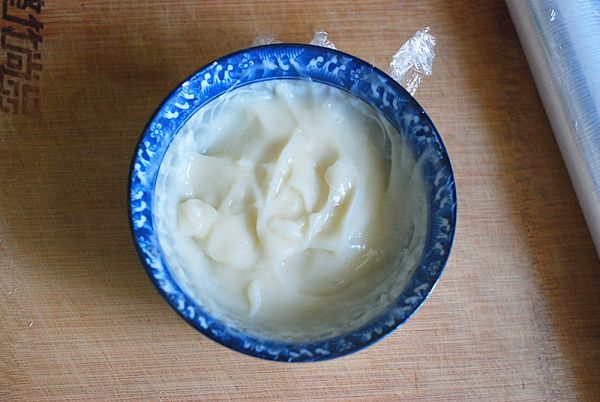 葱香肉松面包卷