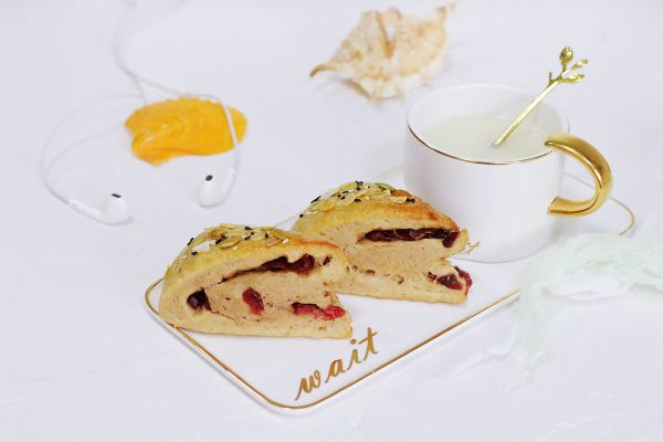 肉桂蔓越莓司康