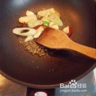 麻辣羊排的做法