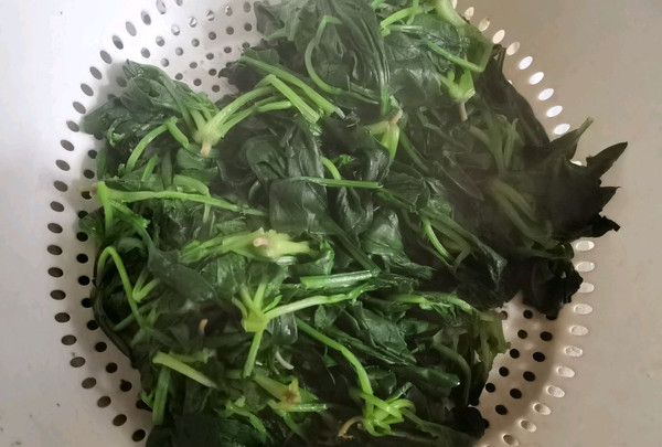 凉拌菠菜金针菇