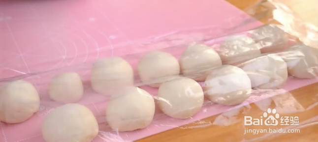 蜂蜜脆皮小面包怎么做