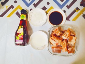 酸酸甜甜超好吃的糖醋排骨的做法