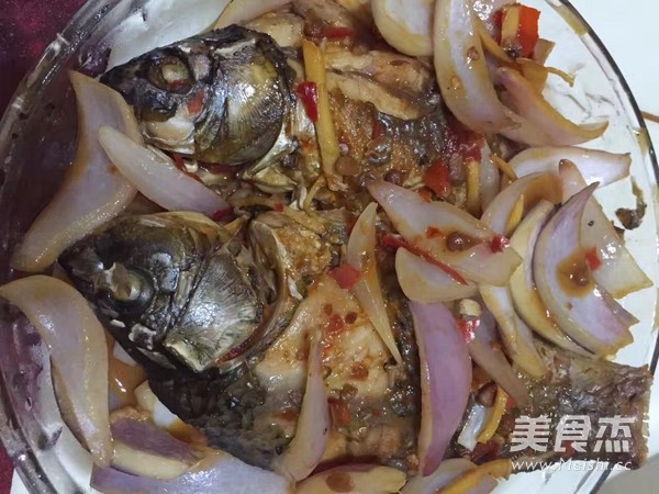 红烧鲫鱼的做法