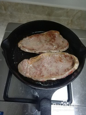 香浓美味牛排意面