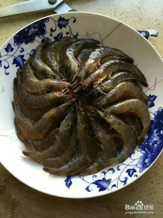 蒜蓉大虾，营养还补钙