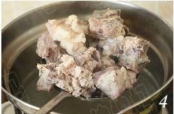 虫草花玉米龙骨汤