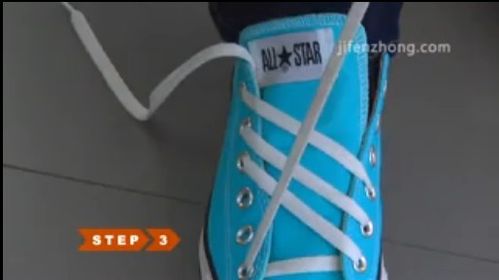 怎样系鞋带——栅栏型系法