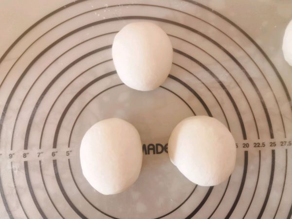 外脆里软盐面包