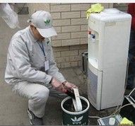 家用饮水机如何清洗水垢