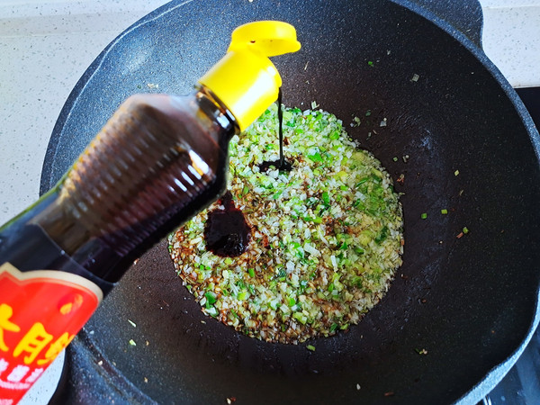 家常时蔬酸汤素饺