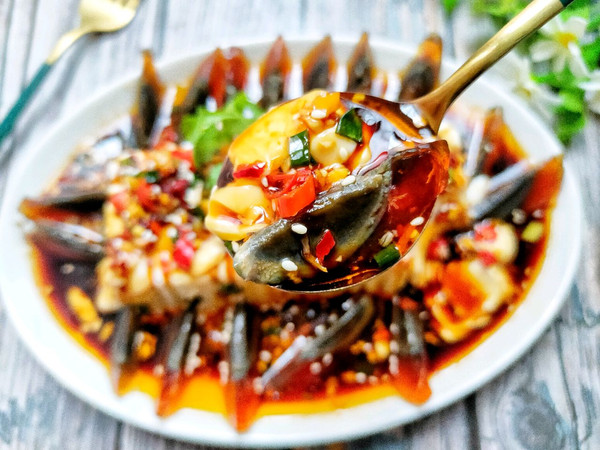 松花皮蛋拌豆腐