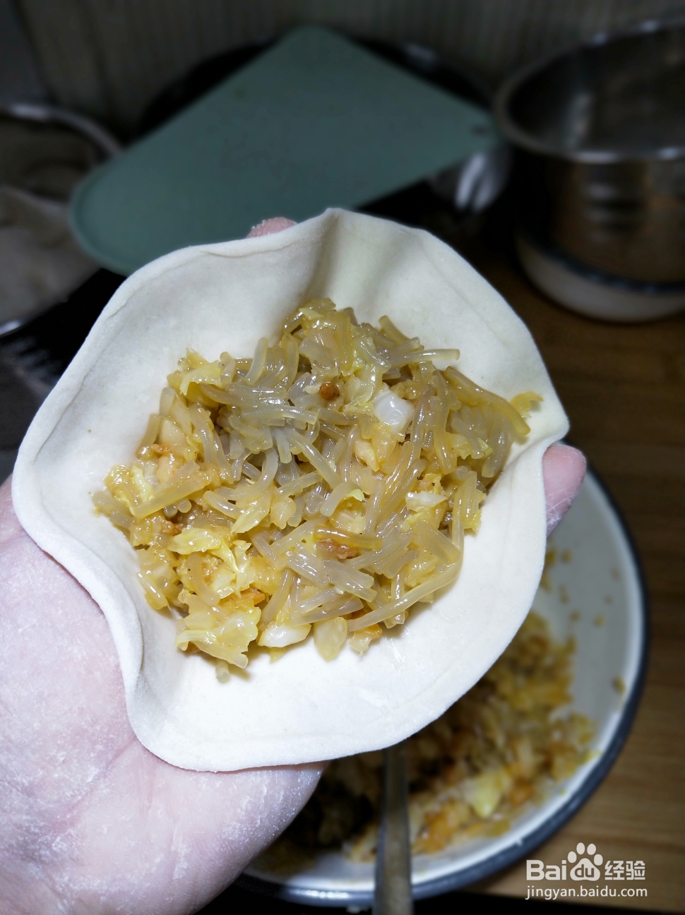 给对象做的白菜海米粉条包子