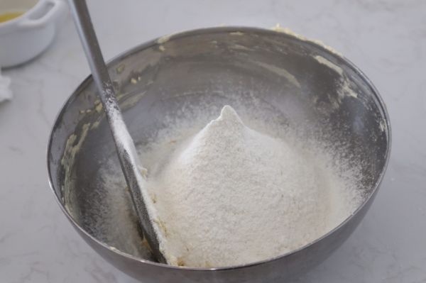 百香果蓝莓磅蛋糕