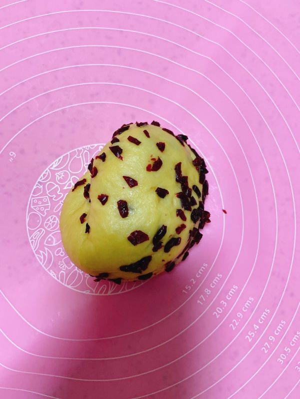 奶香蔓越莓小面包