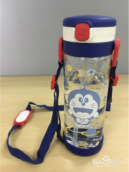 孩子上幼儿园该选哪款儿童水杯？