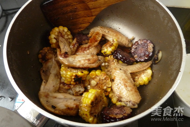 黑椒玉米烧鸡翅