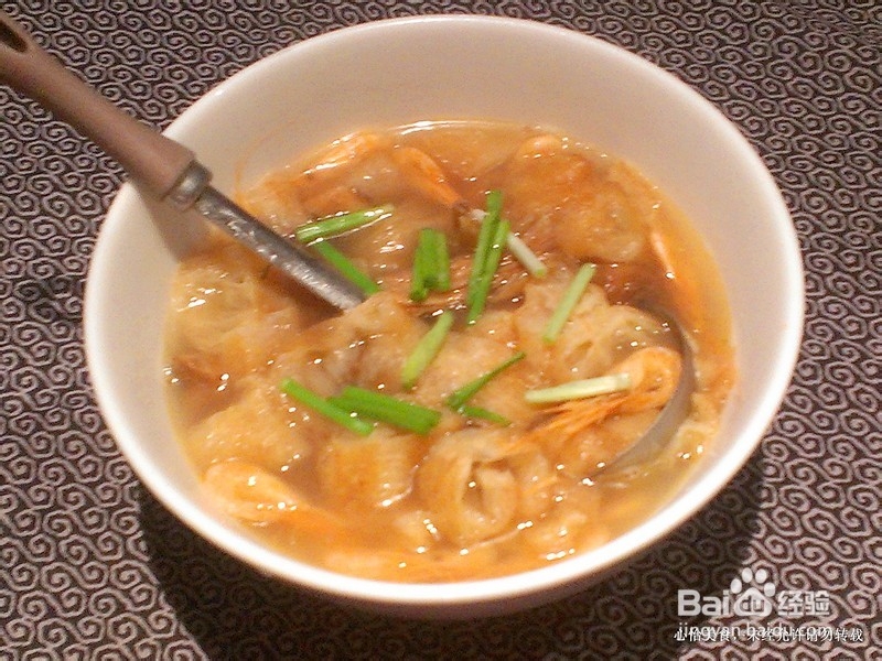 老菜新吃－－咸菜梗虾干油条汤